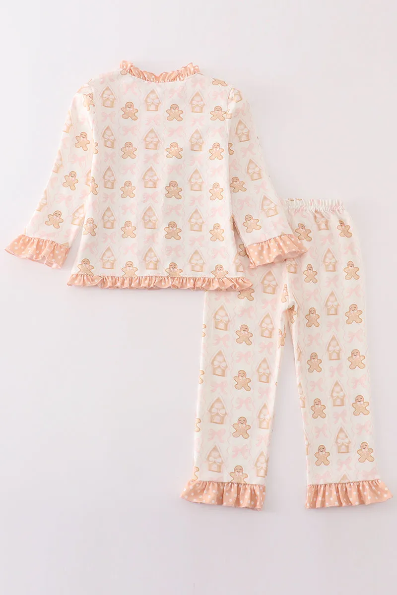 Beige gingerbread girl ruffle pajamas set