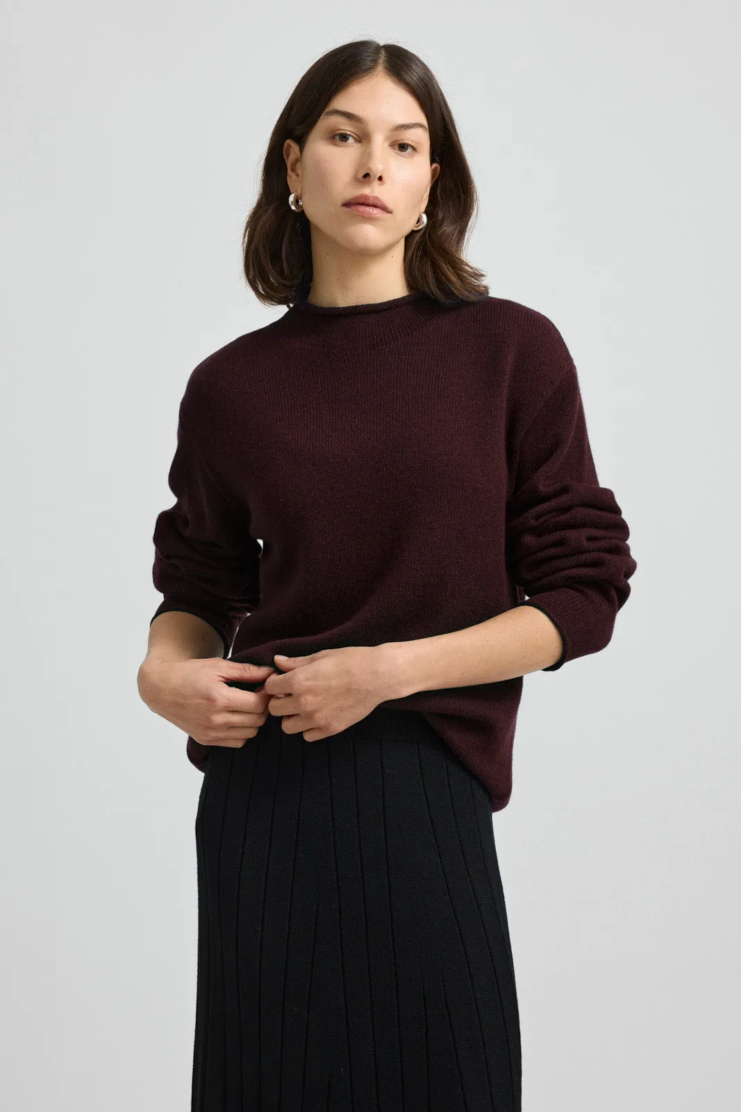 RELAXED FIT MOCK NECK