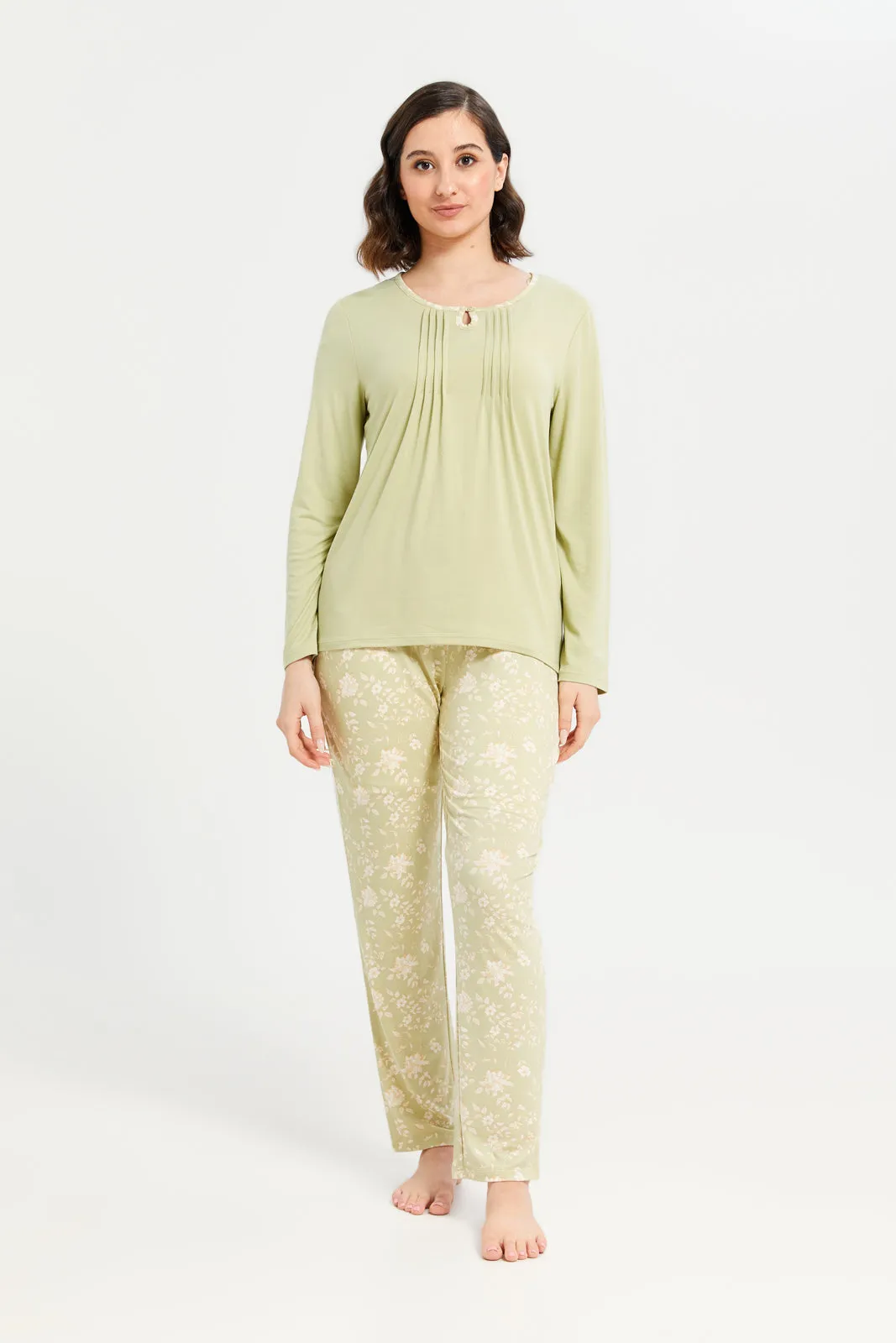 Women Green Printed Long Sleeve Pyjama Set (2 Piece)